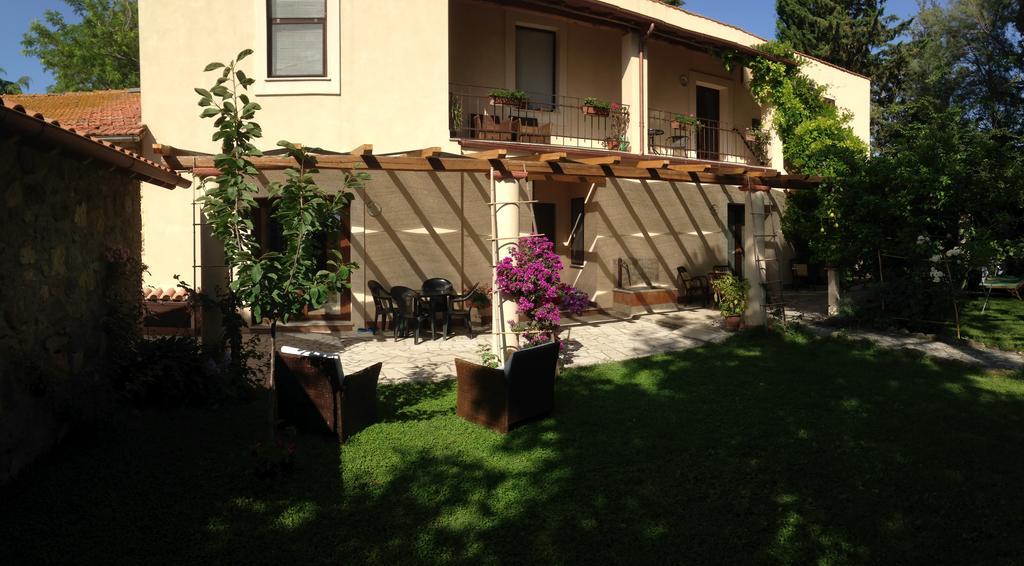 Ferienwohnung Agriturismo Casal Taccone Tarquinia Exterior foto
