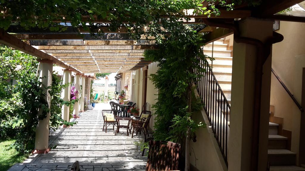 Ferienwohnung Agriturismo Casal Taccone Tarquinia Exterior foto